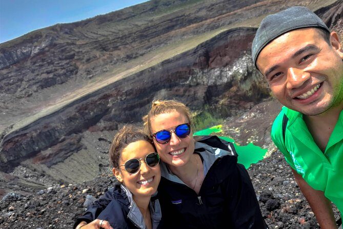 Santa Ana Volcano Tour Adventure Early Hike + Coatepeque Lake visit and swim - A Detailed Look at the Santa Ana Volcano Tour