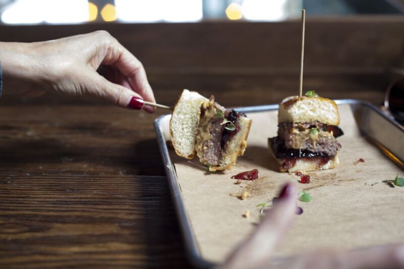 Santa Barbara: Funk Zone Food & Photo Tour - Exploring Santa Barbara’s Funk Zone: A Deep Dive