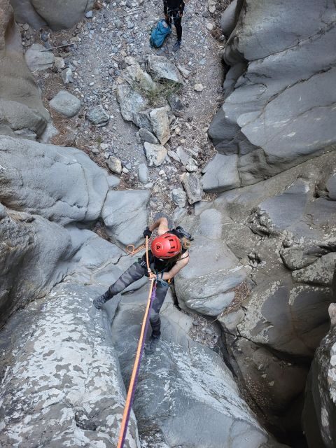Santa Cruz de Tenerife: Vilaflor Canyoning Tour - Whats Included and What to Bring