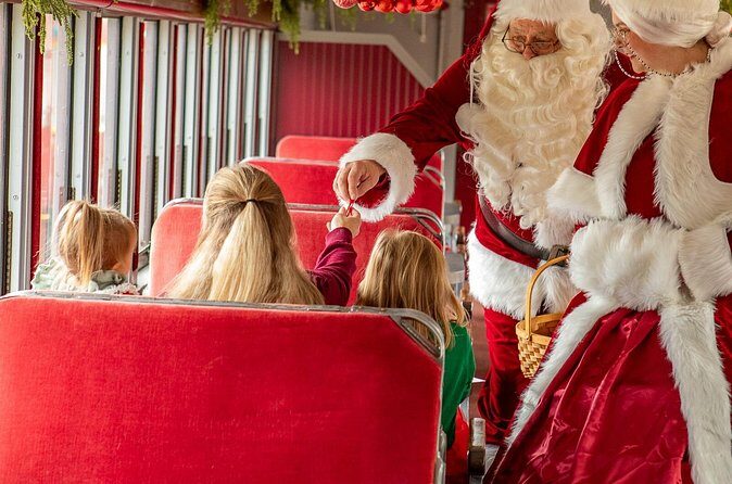Santa Express Train First Class Granite State Railway - FAQs About the Santa Express Train
