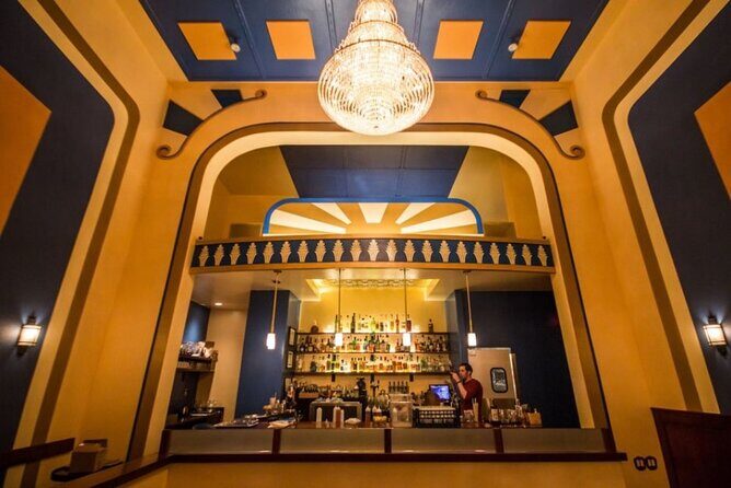 Santa Fe Bar Hunt: Santa Fe-eeling Good - Santa Fe Bar Hunt: Santa Fe-eeling Good