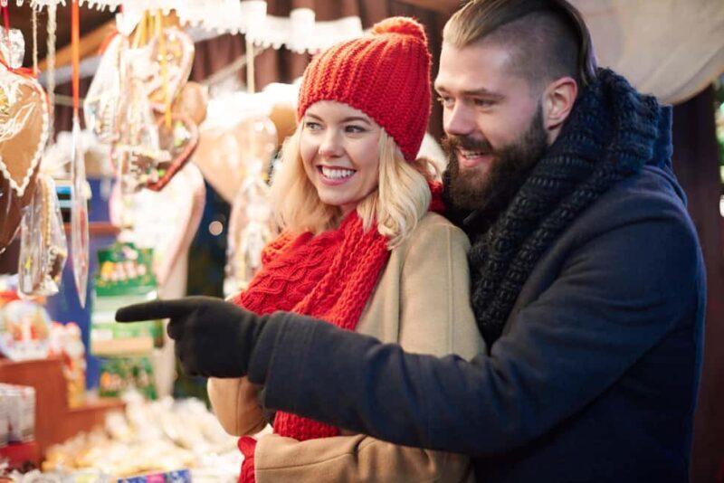 Santa Fes Private Enchanted Christmas Stroll - Why You Should Consider This Tour