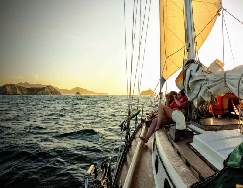 Santa Marta Bay: Sunset on a sail boat - Scenic Sailing and the Joy of Santa Marta Bay