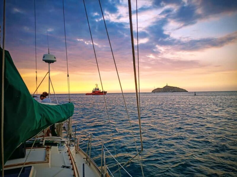 Santa Marta: Sunset Cruise Around the Bay - An In-Depth Look at the Sunset Cruise