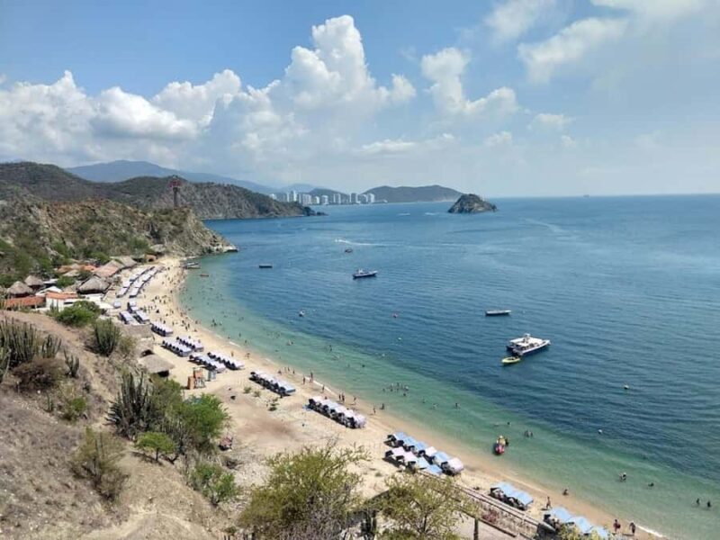 SANTA MARTA: TOUR TO PLAYA BLANCA + LUNCH + CANOPY (2 LEGS) - Who Is This Tour Best Suited For?