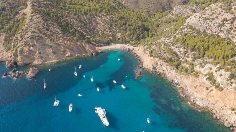 Santa Ponsa: Branqueta II Licensed Boat Rental - Who Should Consider This Experience?