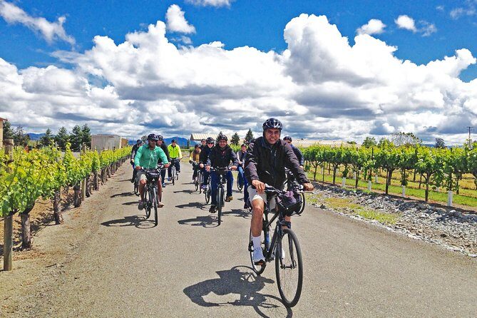 Santa Rosa Bike & Wine Tour - An Informative Look at the Santa Rosa Bike & Wine Tour
