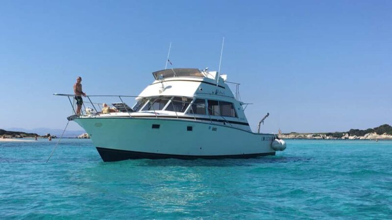 Santa Teresa: Speedboat tour around Lavezzi and Piana Island - FAQ