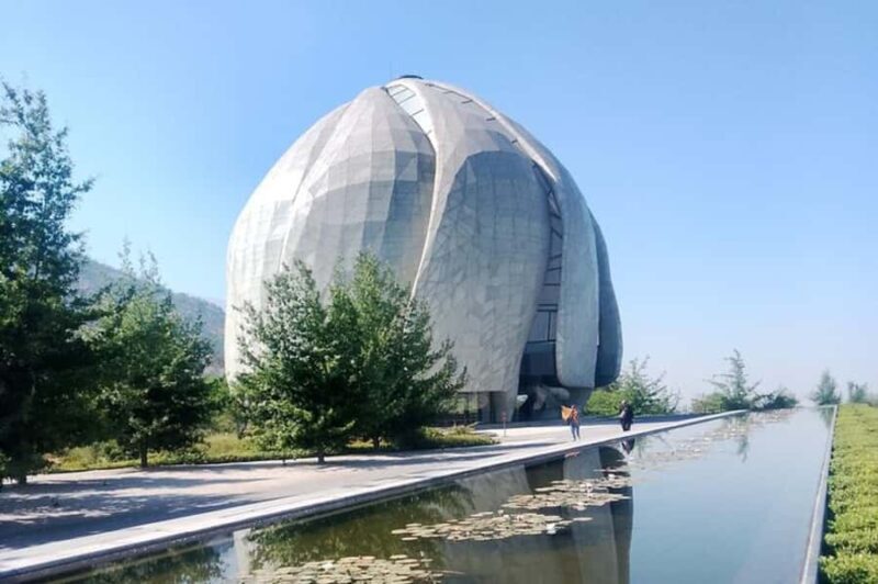 Santiago de Chile: Half-Day City Tour with Local Cuisine - Art, Culture, and Modern Neighborhoods