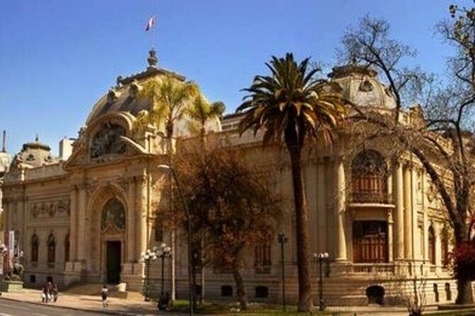 Santiago De Chile Highlights Walking Tour with a Guide - Final Thoughts: Who Should Book This Tour?