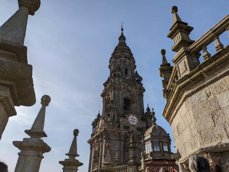 Santiago de Compostela: Cathedral & Carraca Tower Roofs Tour - Key Points