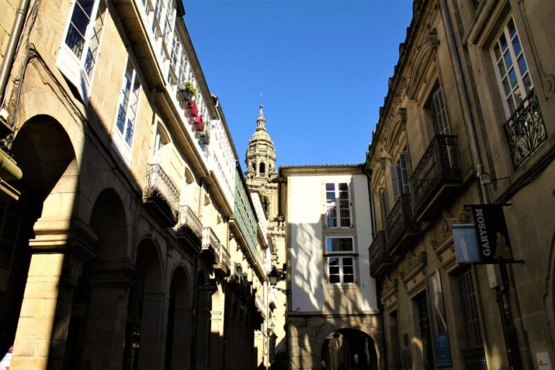 Santiago de Compostela: City tour and typical galician meal - Practical Details & What to Expect