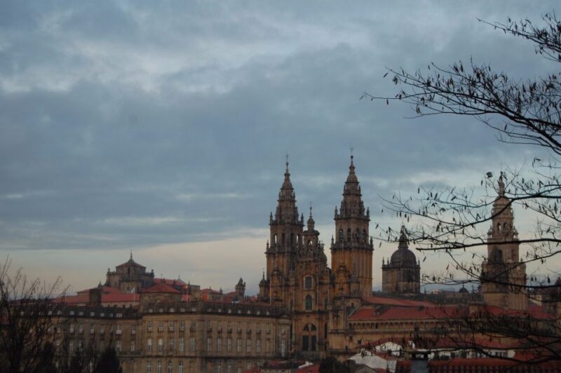 Santiago de Compostela: Private Guided Tour in two hours - The Experience in Practice: What You Need to Know