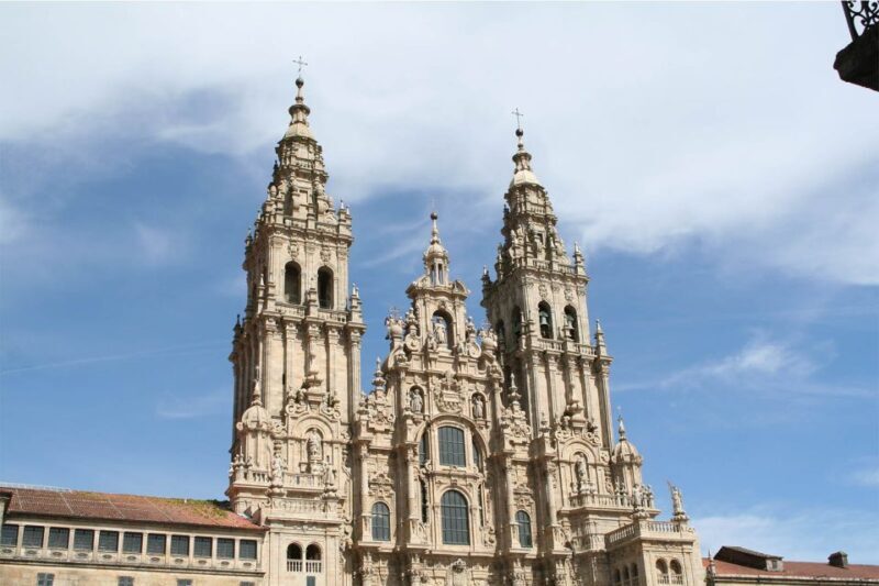 Santiago de Compostela: Private Guided Tour - Key Points