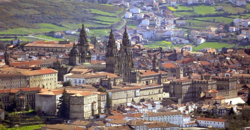 Santiago de Compostela Private Tour from Lisbon - Exploring Santiago de Compostela from Lisbon: A Practical and Authentic Day Trip