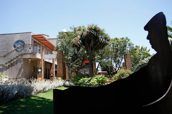 Santiago: Full-Day Neruda's Route Tour, include entraces to museums - Key Points