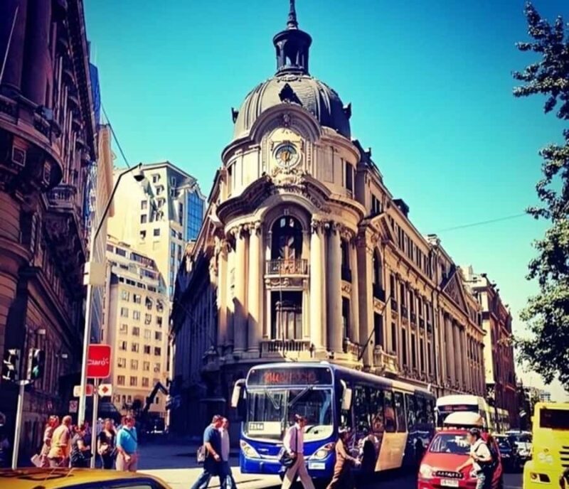 Santiago : Must-See Sites Walking Tour With A Guide - Key Points