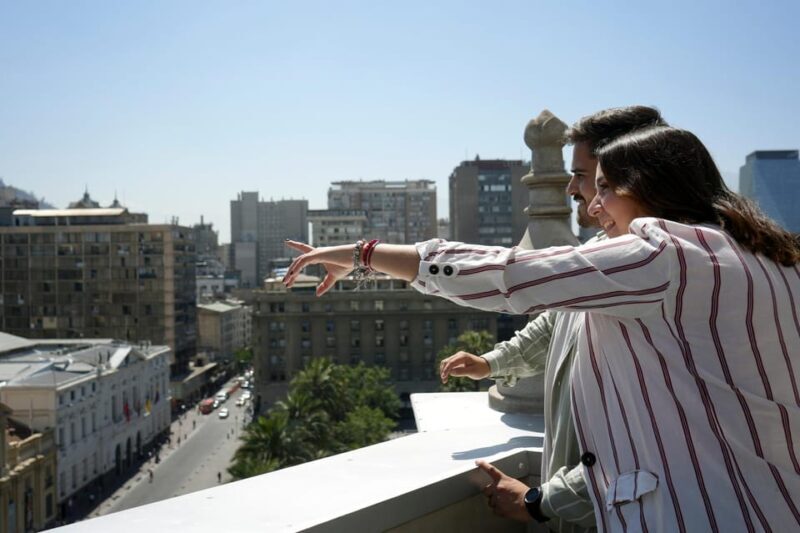 Santiago Pass: The best way to explore the city - Key Points