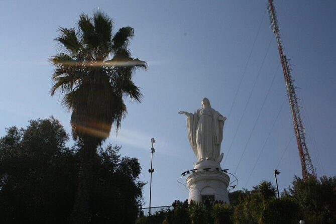 Santiago: Private Sightseeing City Tour - Key Points