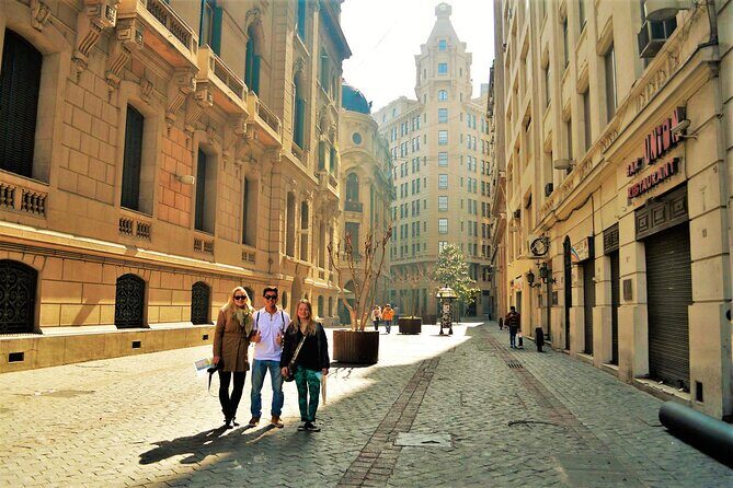 Santiago Stopover Private City Tour Airport Pickup and Drop off - An In-Depth Look at the Santiago Stopover Tour