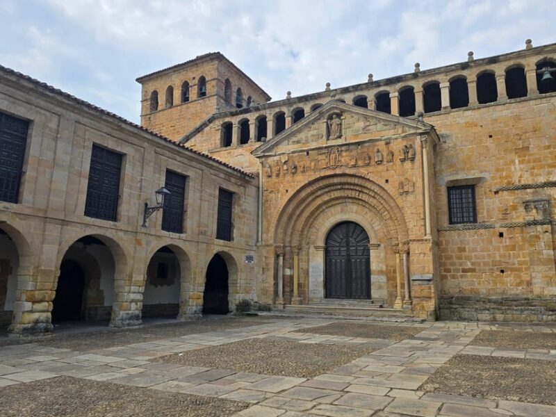 Santillana del Mar: exclusive private tour with Collegiate Church of Santa Juliana - Experience Santillana del Mar: An Exclusive Private Tour of Heritage and Charm