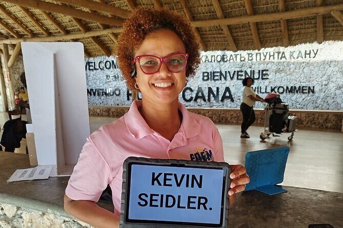 Santo Domingo Airport and Barcelo Bavaro Palace Private Transfer - FAQ