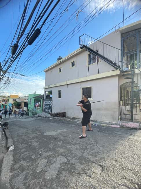 Santo Domingo: City Life Food & Transportation Tour - Exploring Santo Domingos Neighborhoods and Flavors