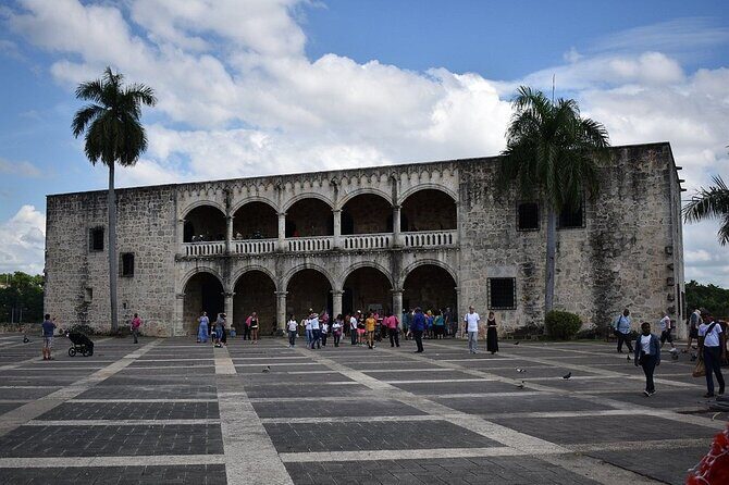 SANTO DOMINGO/ City tour - the best Adventures & traditional - A Closer Look at the Santo Domingo City Tour