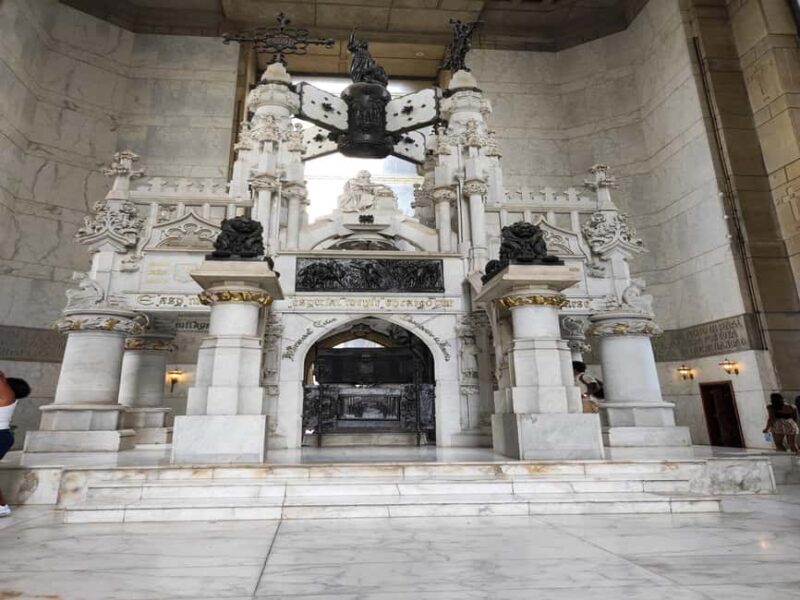 Santo Domingo: City Tour with Los Tres Ojos and Lighthouse - Who Will Love This Tour?