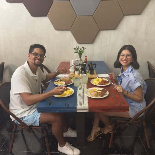 Santo Domingo: Food Tour & Paradise Beach Day with Drinks - Who Should Consider This Tour?