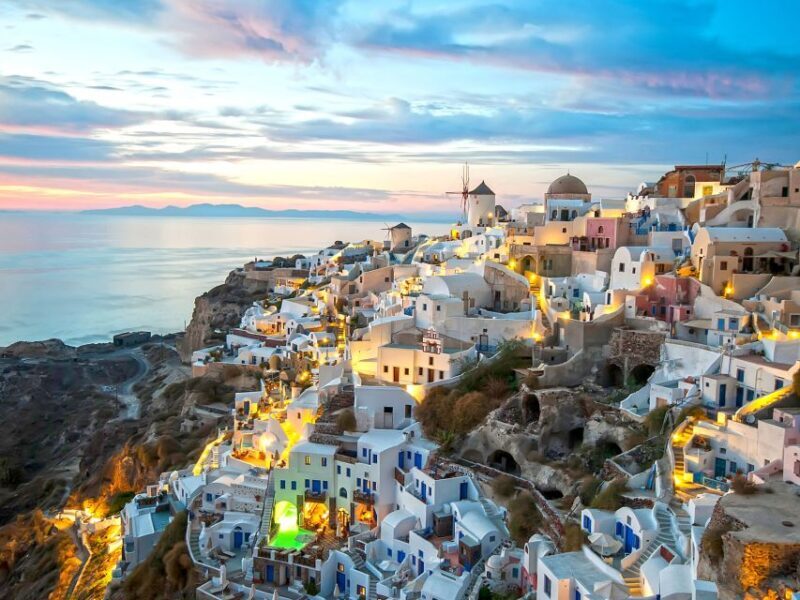 Santorini 2-Day Combo: Volcano Boat Cruise & Island Bus Tour - An In-Depth Look at the 2-Day Santorini Experience
