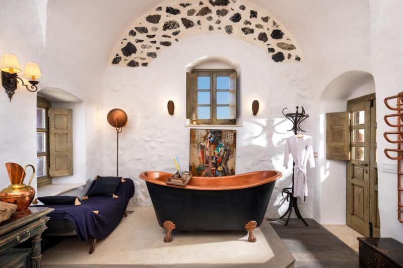 Santorini: 4-Day/3 nights Alternative historical experience - The Value of This Experience