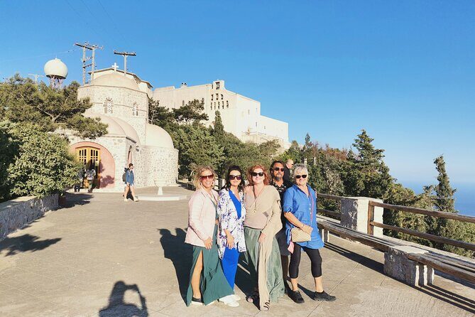 Santorini 4 hours Private Tour : Visit all the hotspots - Is This Tour Right for You?
