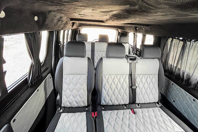 Santorini Airport to any Hotels or vice versa - Who Will Love This Service?