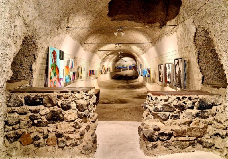 Santorini: Authentic Private Wine Tasting Tour - Timing and Practicalities