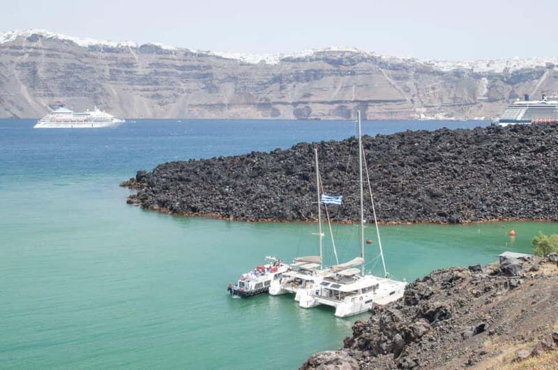 Santorini: Caldera Catamaran Sail & Swim with lunch - FAQ