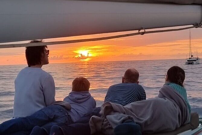 Santorini Caldera Panorama Winter Cruise All Inclusive - Who Will Enjoy This Tour?