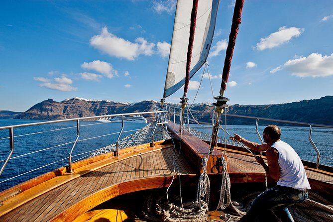 Santorini Caldera Sunset Sailing Cruise with Dinner and Wine - FAQ