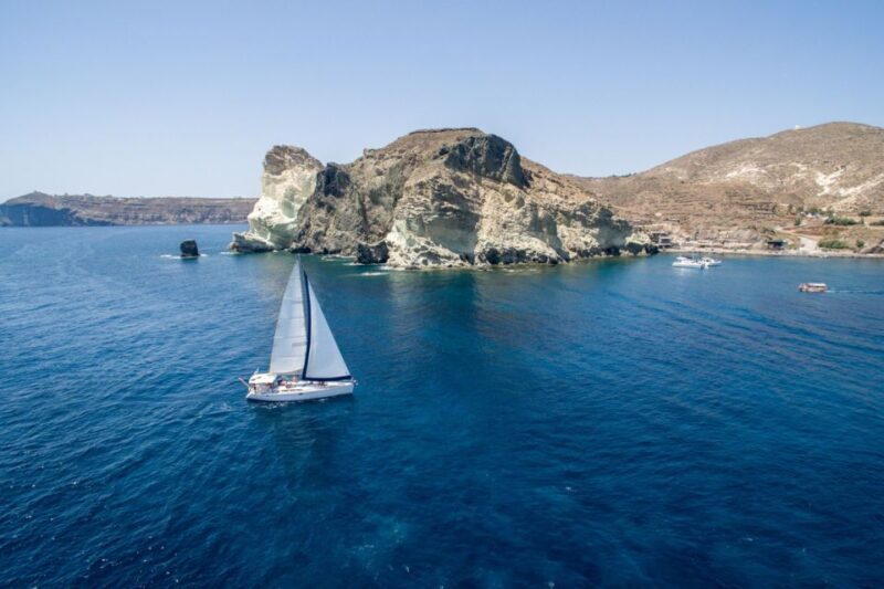 Santorini Caldera: Sunset Sailing Cruise with Meal - An In-Depth Look at the Santorini Sunset Sailing Cruise