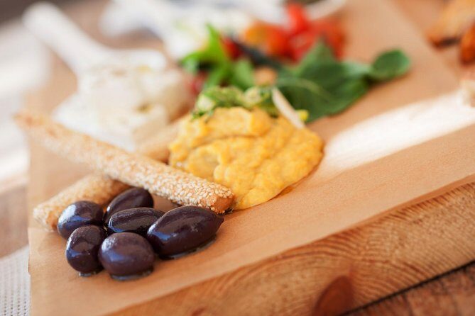 Santorini Cooking and Tasting Experience - Who Is This Tour Best For?