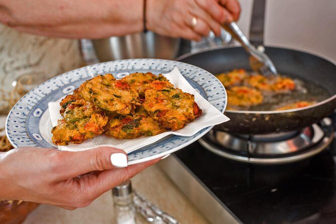 Santorini : Cooking Class & Easy Hike - An In-Depth Look at the Santorini Cooking Class & Easy Hike Tour