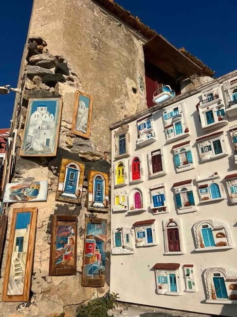 Santorini: Customizable Private Tour with a local Guide - FAQ