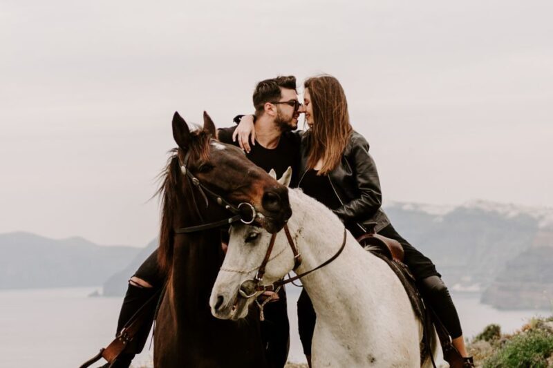 Santorini: Exclusive Private Horse Riding with picnic - FAQ