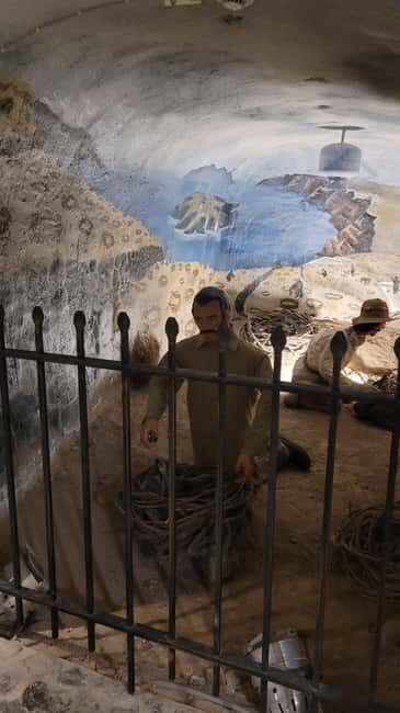 Santorini: Family Island Tour with Winery Museum Experience - Exploring Santorini with the Family Island Tour
