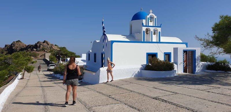 Santorini: Fira to Oia Caldera Hike with Guide - A Few Considerations