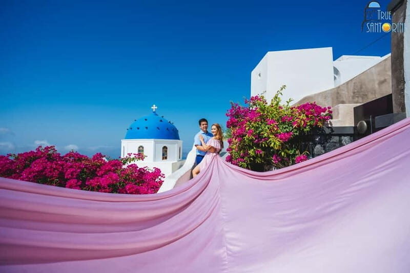 Santorini: Flying Dress Photoshoot with Edited Photos - Santorini: Flying Dress Photoshoot with Edited Photos — A Stylish Adventure in the Greek Isles