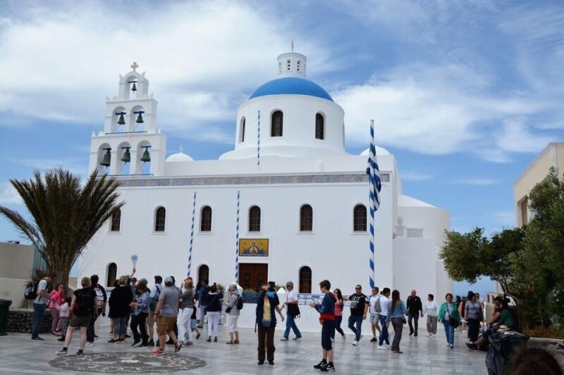 Santorini Fully Customizable Tour - Discovering Santorini in Style and Comfort