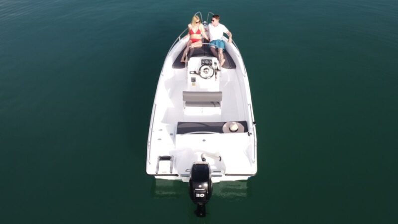 Santorini: Half-Day Boat Rental Without License - A Detailed Look at the Experience