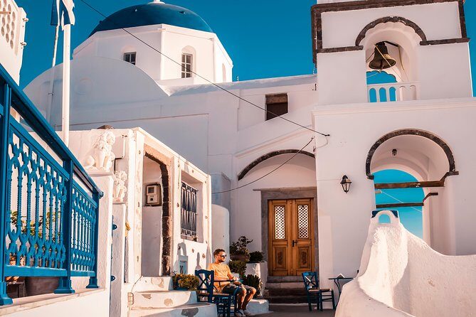 Santorini Highlights Small-Group Tour with Wine Tasting option - The Red Beach: A Photographer’s Paradise
