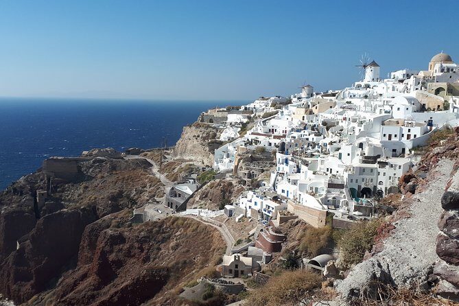 Santorini highlights Tailor Made Tour 4 hours - The Sum Up